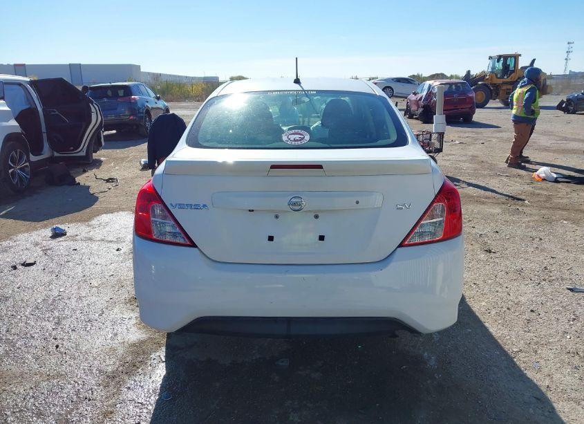 Photo 16 of 2019 Nissan Versa 1.6 SV (VIN 3N1CN7AP6KL841784)