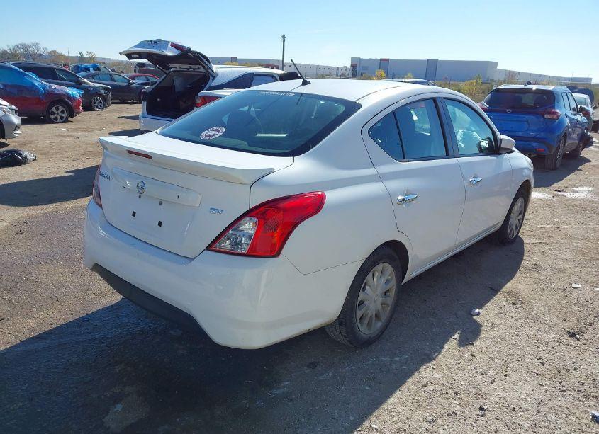Photo 4 of 2019 Nissan Versa 1.6 SV (VIN 3N1CN7AP6KL841784)