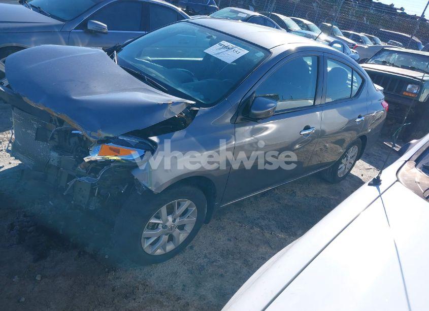 Photo 2 of 2019 Nissan Versa 1.6 SV (VIN 3N1CN7AP6KL846984)