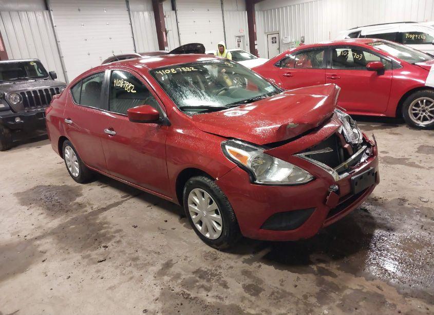 2019 Nissan Versa 1.6 SV (VIN 3N1CN7AP6KL855720) main photo