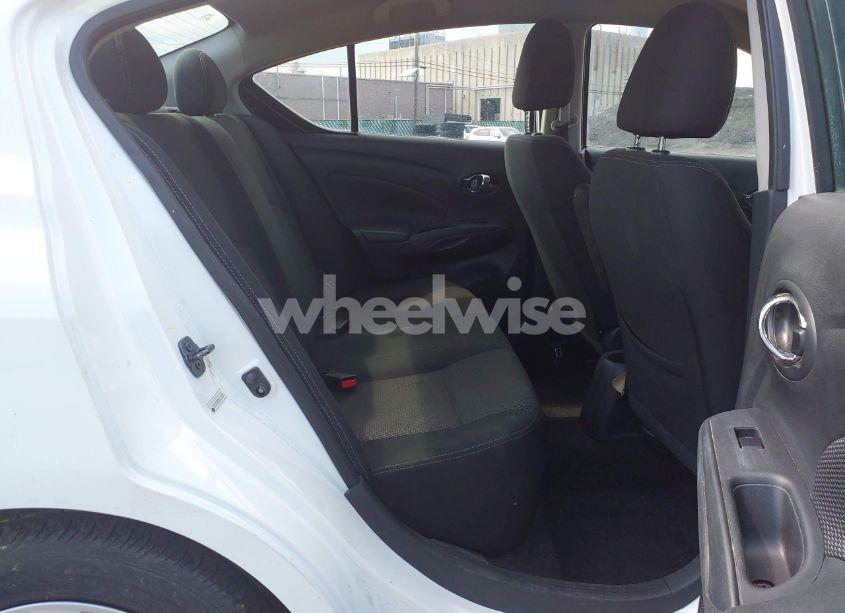 Photo 8 of 2019 Nissan Versa 1.6 SV (VIN 3N1CN7AP6KL859220)