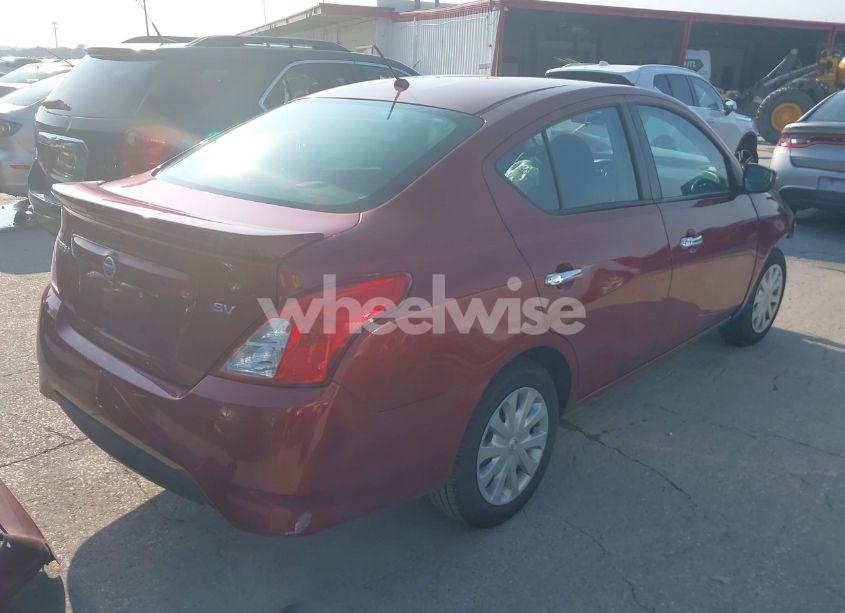 Photo 4 of 2019 Nissan Versa 1.6 SV (VIN 3N1CN7AP6KL869696)