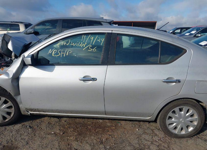 Photo 14 of 2019 Nissan Versa 1.6 SV (VIN 3N1CN7AP6KL873537)