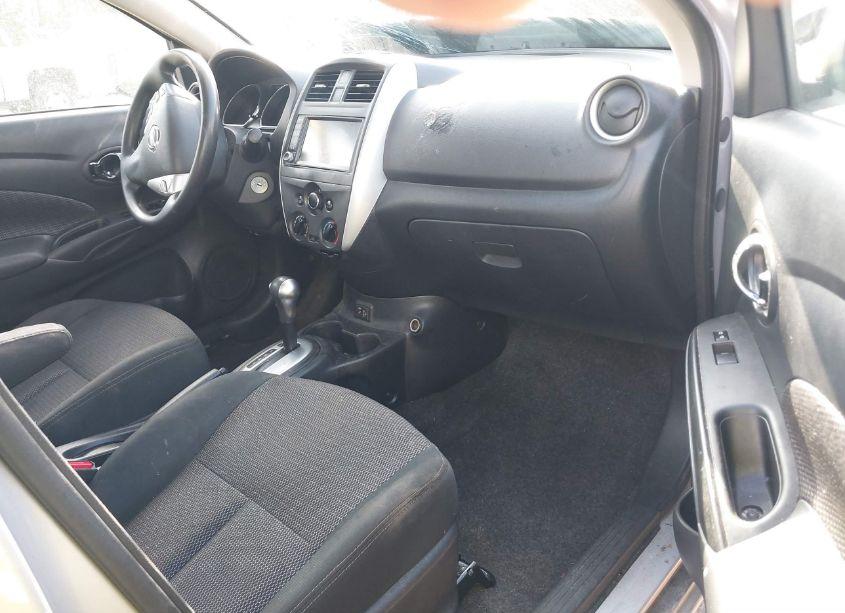 Photo 5 of 2019 Nissan Versa 1.6 SV (VIN 3N1CN7AP6KL873537)