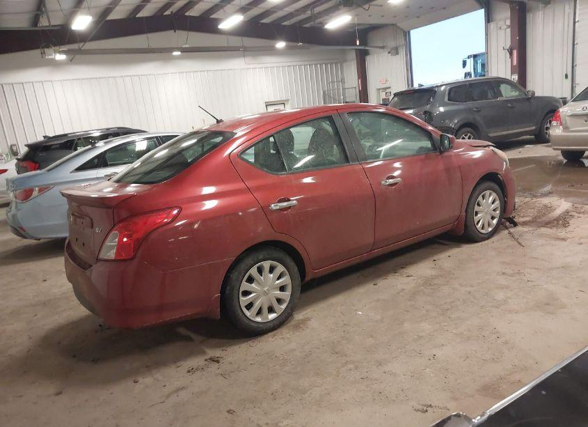 Photo 4 of 2019 Nissan Versa 1.6 SV (VIN 3N1CN7AP6KL880794)