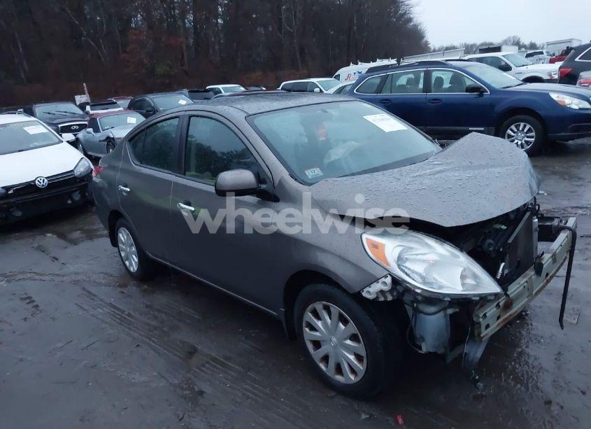 2012 Nissan Versa 1.6 SV (VIN 3N1CN7AP7CL863178) main photo