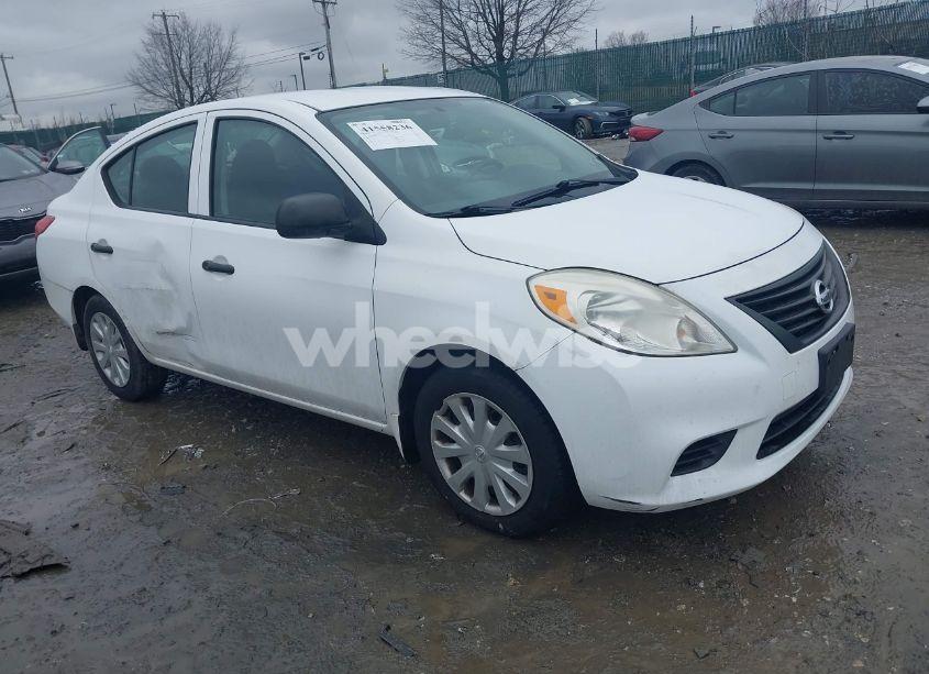 2012 Nissan Versa 1.6 S (VIN 3N1CN7AP7CL928272) main photo