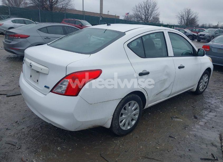 Photo 4 of 2012 Nissan Versa 1.6 S (VIN 3N1CN7AP7CL928272)
