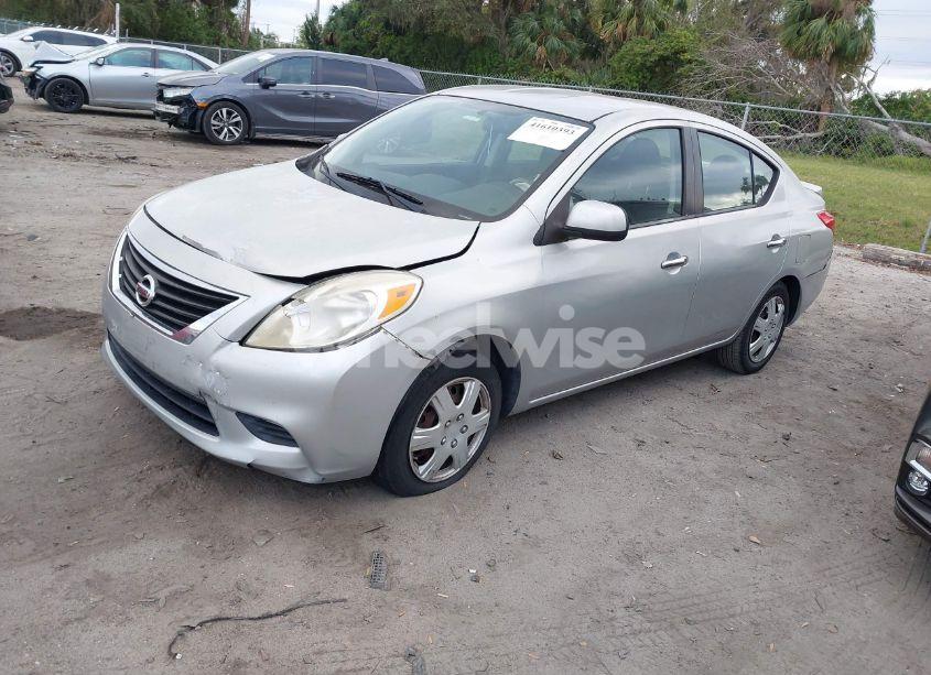 Photo 2 of 2013 Nissan Versa 1.6 SV (VIN 3N1CN7AP7DL832059)