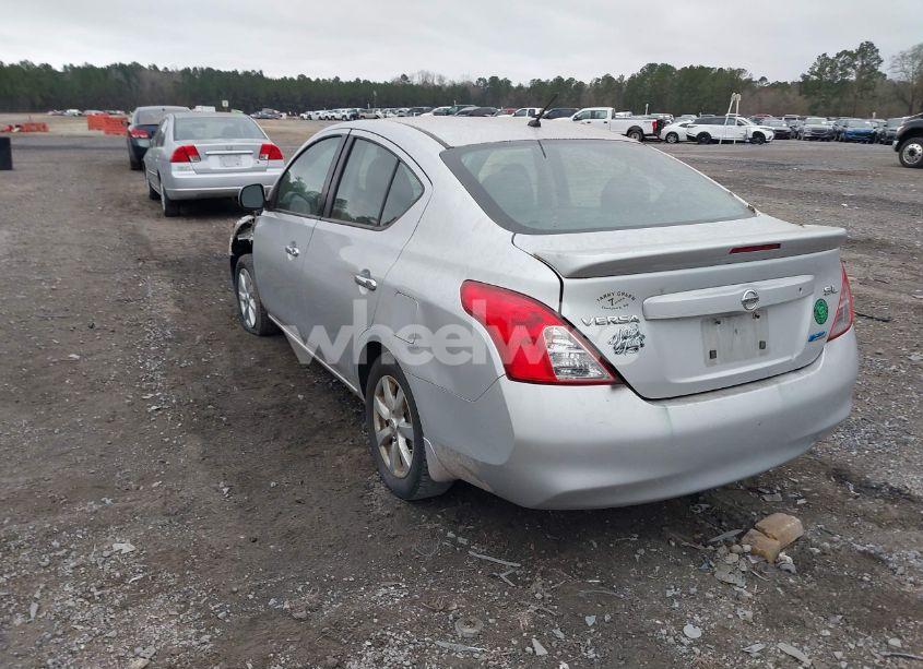 Photo 3 of 2013 Nissan Versa 1.6 SL (VIN 3N1CN7AP7DL849542)