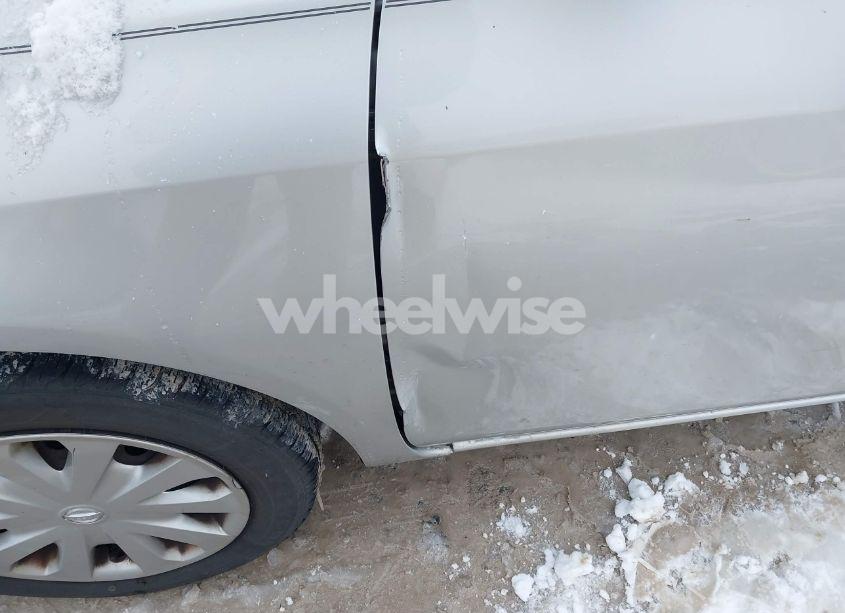 Photo 6 of 2013 Nissan Versa 1.6 S (VIN 3N1CN7AP7DL869094)