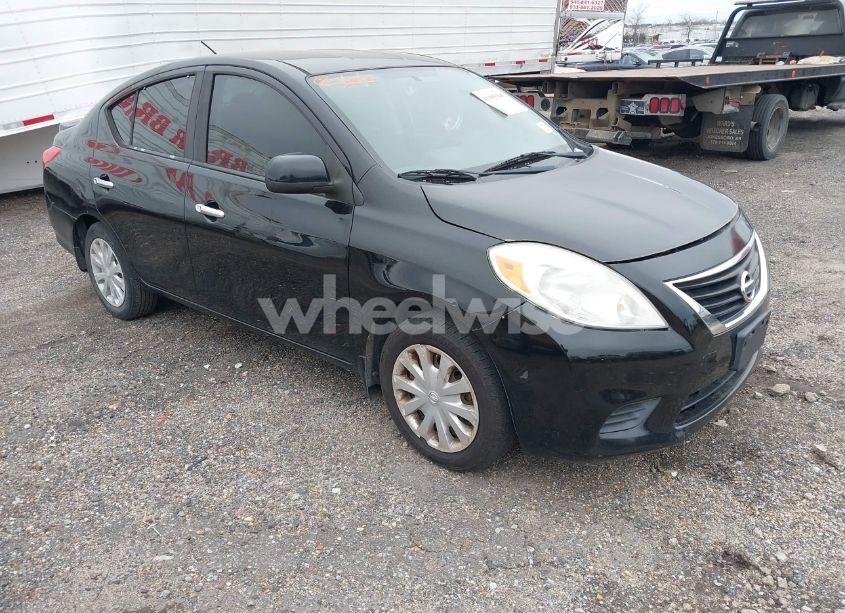 2013 Nissan Versa 1.6 SV (VIN 3N1CN7AP7DL878278) main photo