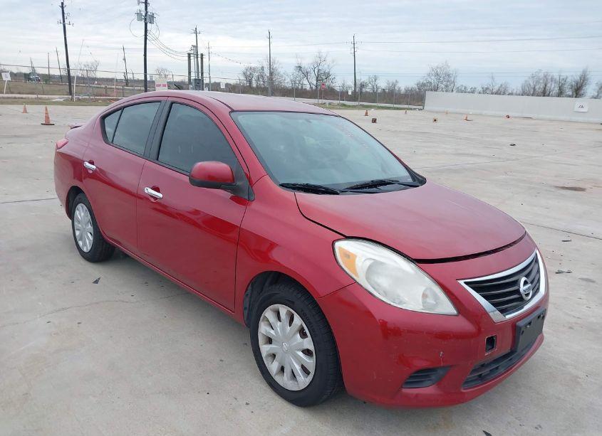 2013 Nissan Versa 1.6 SV (VIN 3N1CN7AP7DL885151) main photo