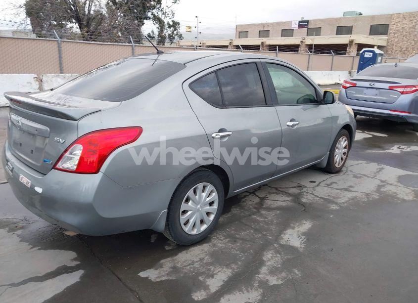 Photo 4 of 2013 Nissan Versa 1.6 SV (VIN 3N1CN7AP7DL887515)