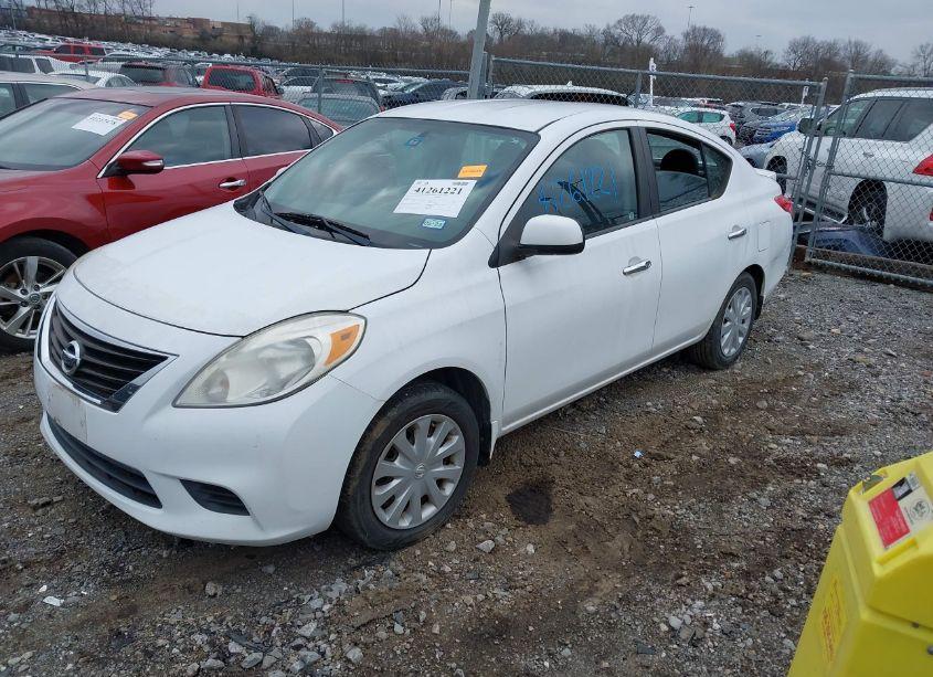 Photo 2 of 2013 Nissan Versa 1.6 SV (VIN 3N1CN7AP7DL887921)