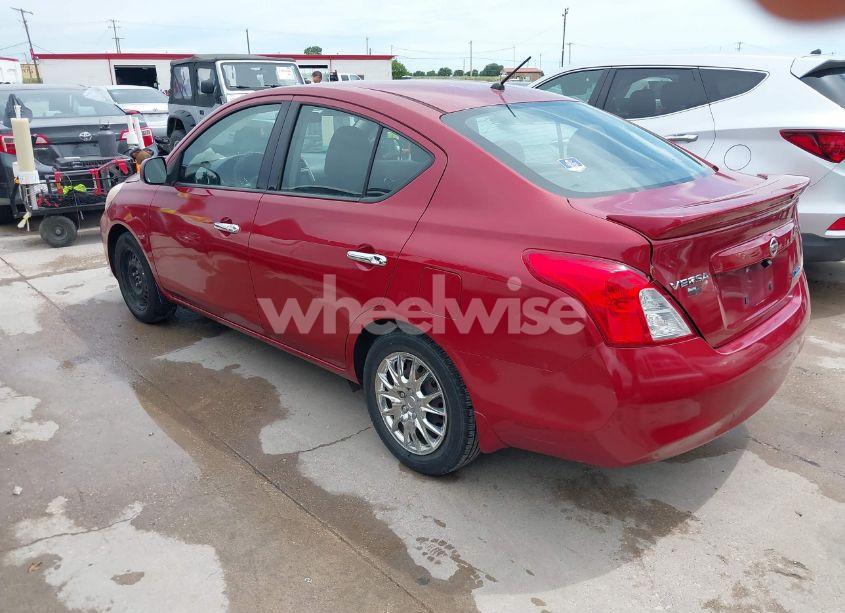 Photo 3 of 2014 Nissan Versa 1.6 SV (VIN 3N1CN7AP7EK449357)