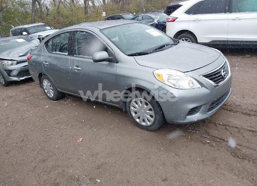 2014 Nissan Versa 1.6 SV (VIN 3N1CN7AP7EK455806) main photo