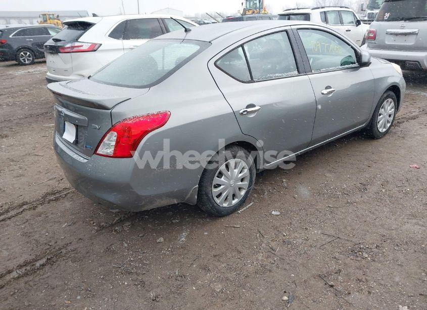Photo 4 of 2014 Nissan Versa 1.6 SV (VIN 3N1CN7AP7EK455806)