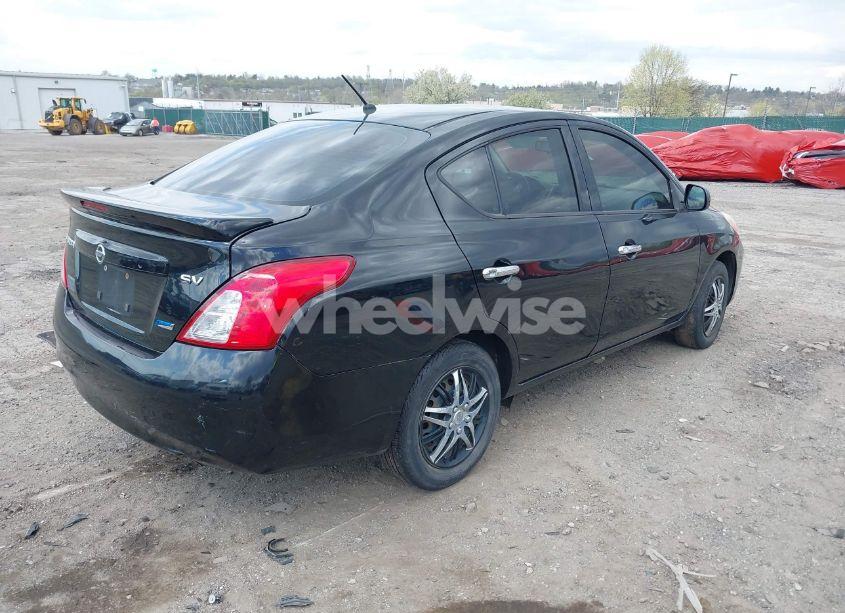 Photo 4 of 2014 Nissan Versa 1.6 SV (VIN 3N1CN7AP7EL811097)