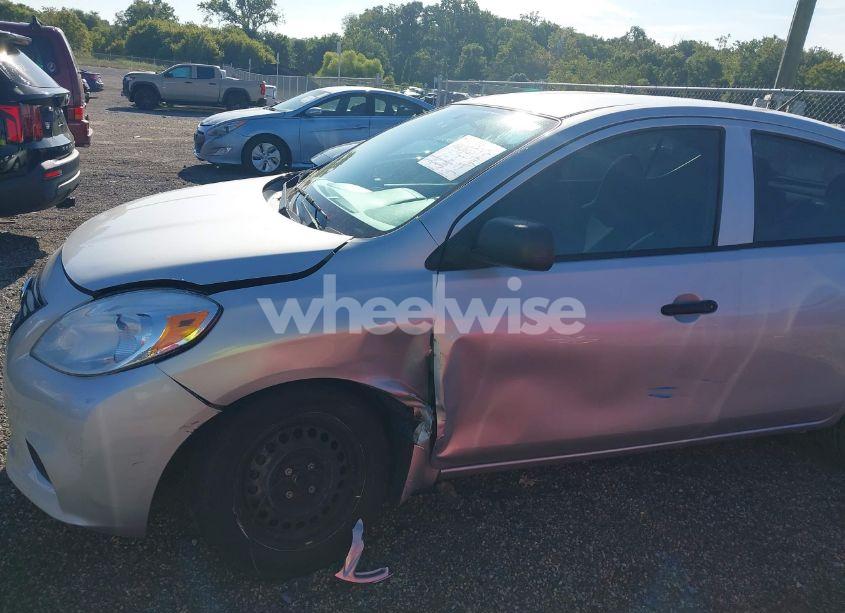 Photo 14 of 2014 Nissan Versa 1.6 S+ (VIN 3N1CN7AP7EL815330)