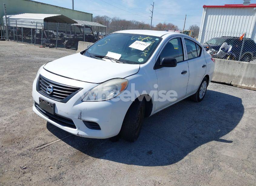 Photo 2 of 2014 Nissan Versa 1.6 S+ (VIN 3N1CN7AP7EL819927)