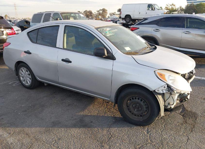 2014 Nissan Versa 1.6 S+ (VIN 3N1CN7AP7EL821354) main photo