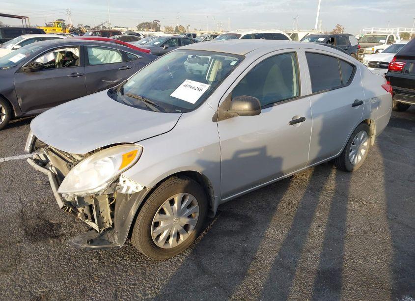 Photo 2 of 2014 Nissan Versa 1.6 S+ (VIN 3N1CN7AP7EL821354)