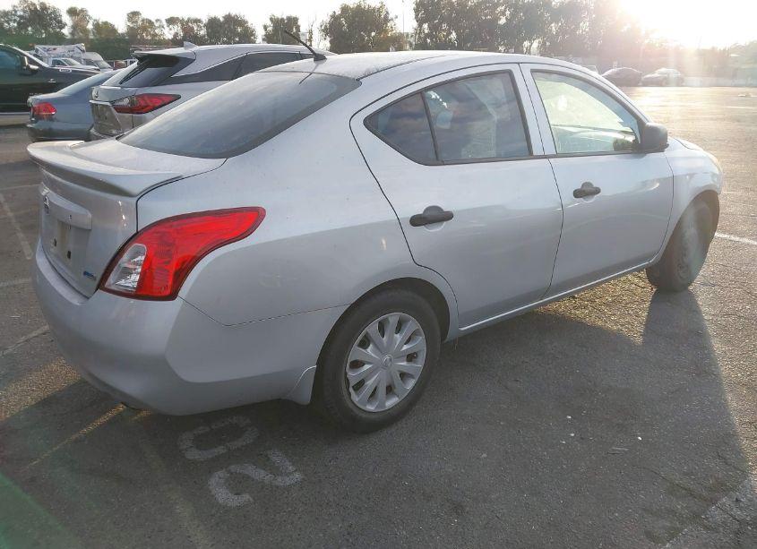 Photo 4 of 2014 Nissan Versa 1.6 S+ (VIN 3N1CN7AP7EL821354)