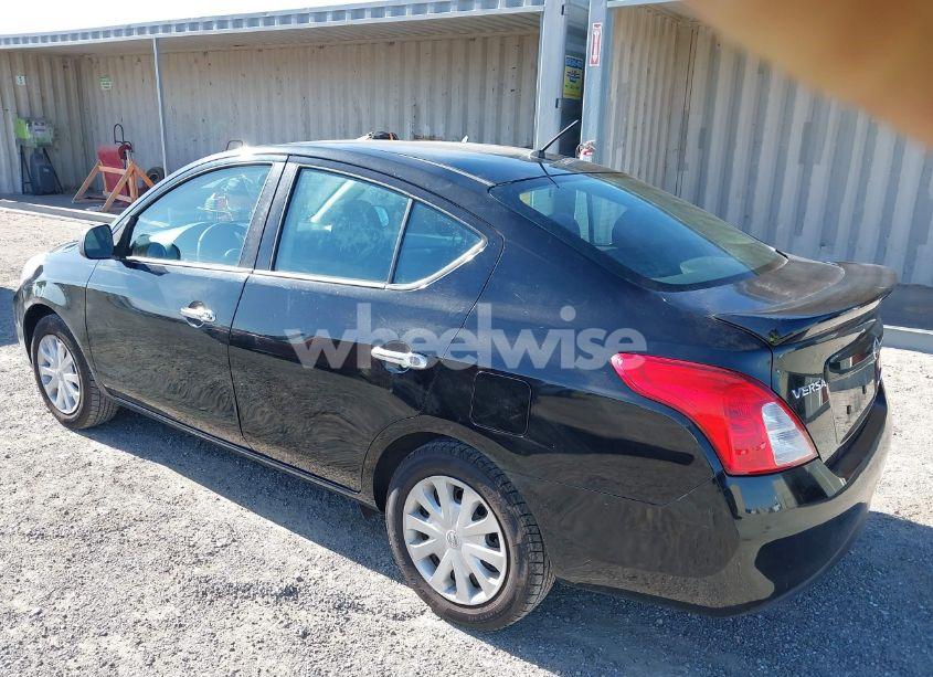 Photo 3 of 2014 Nissan Versa 1.6 SV (VIN 3N1CN7AP7EL825825)