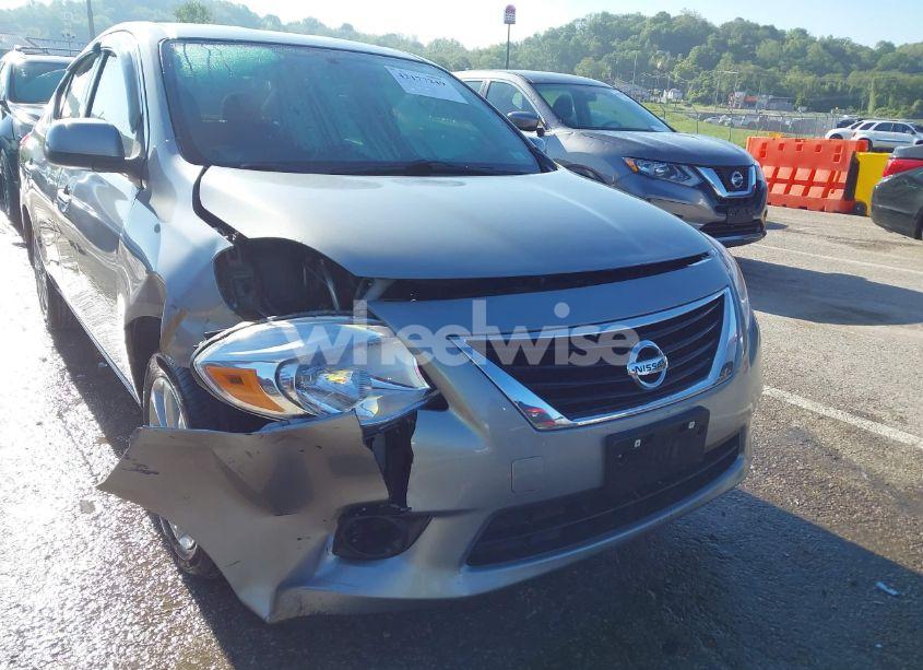 Photo 6 of 2014 Nissan Versa 1.6 SL (VIN 3N1CN7AP7EL827901)