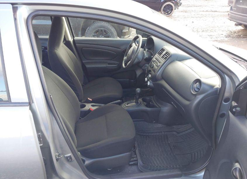 Photo 5 of 2014 Nissan Versa 1.6 S+ (VIN 3N1CN7AP7EL845749)