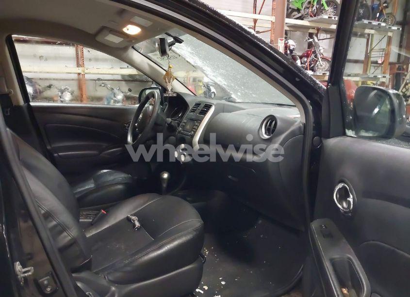 Photo 5 of 2014 Nissan Versa 1.6 SL (VIN 3N1CN7AP7EL845878)