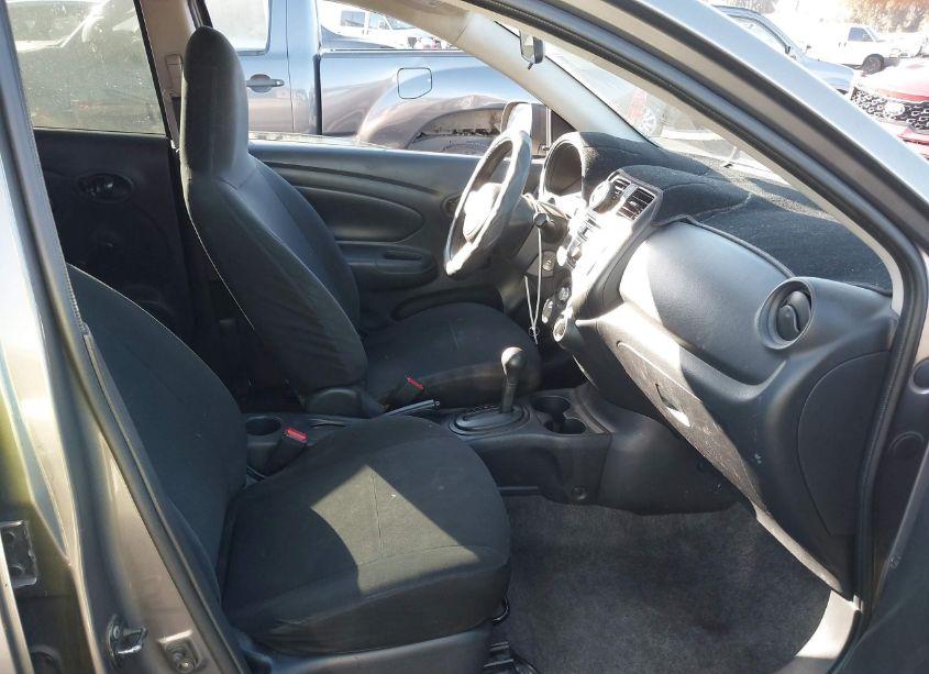 Photo 5 of 2014 Nissan Versa 1.6 S+ (VIN 3N1CN7AP7EL855603)