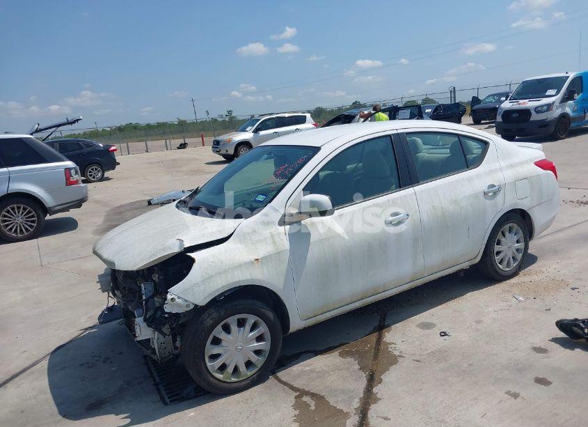 Photo 2 of 2014 Nissan Versa 1.6 SV (VIN 3N1CN7AP7EL866987)