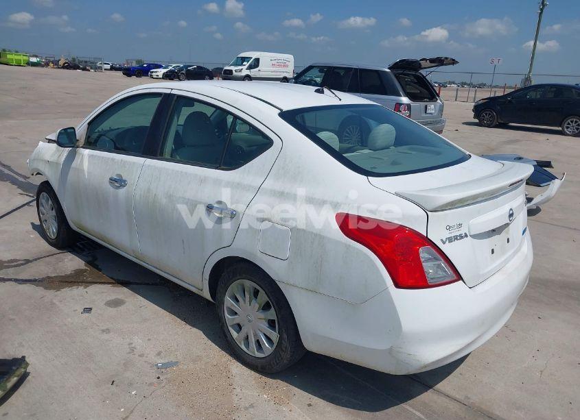 Photo 3 of 2014 Nissan Versa 1.6 SV (VIN 3N1CN7AP7EL866987)