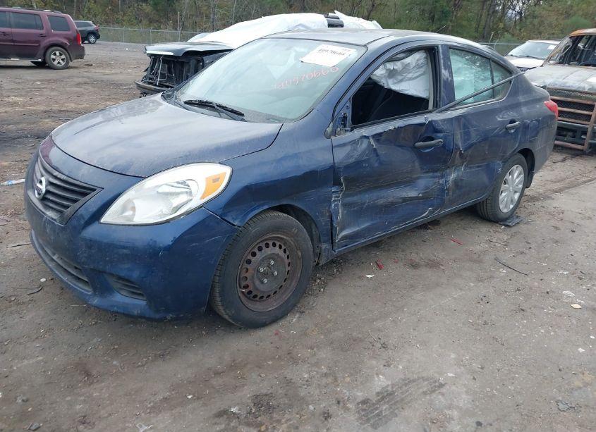 Photo 2 of 2014 Nissan Versa 1.6 S+ (VIN 3N1CN7AP7EL876354)