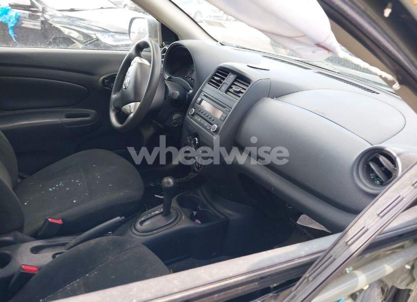 Photo 5 of 2015 Nissan Versa 1.6 S+ (VIN 3N1CN7AP7FL837023)