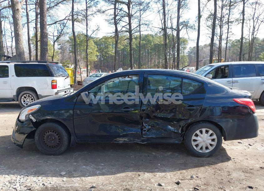 Photo 14 of 2015 Nissan Versa 1.6 S (VIN 3N1CN7AP7FL837555)