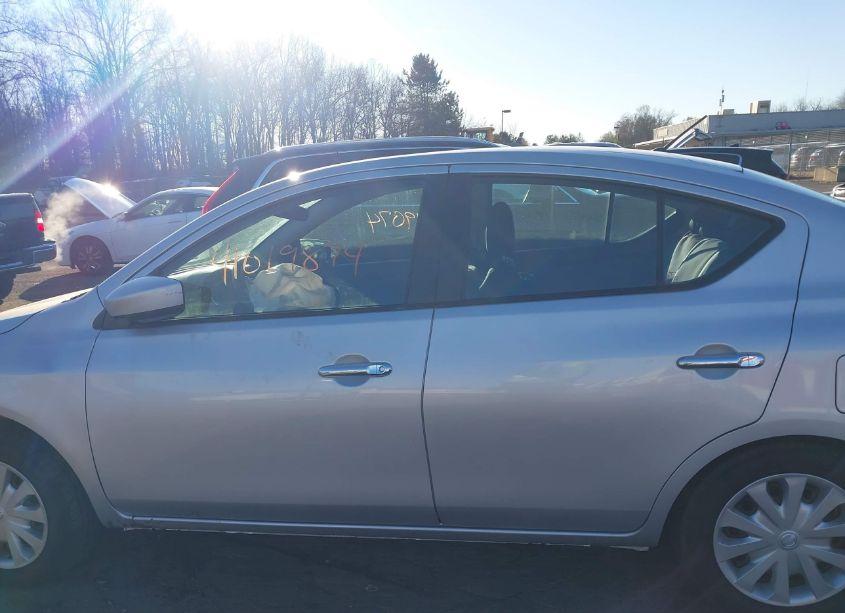Photo 15 of 2015 Nissan Versa 1.6 SV (VIN 3N1CN7AP7FL853688)