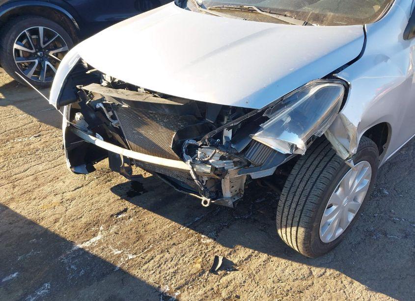 Photo 6 of 2015 Nissan Versa 1.6 SV (VIN 3N1CN7AP7FL853688)