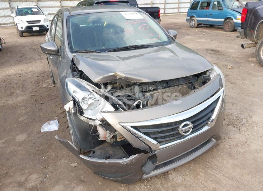 Photo 6 of 2015 Nissan Versa 1.6 S/1.6 S+/1.6 SL/1.6 SV (VIN 3N1CN7AP7FL859362)