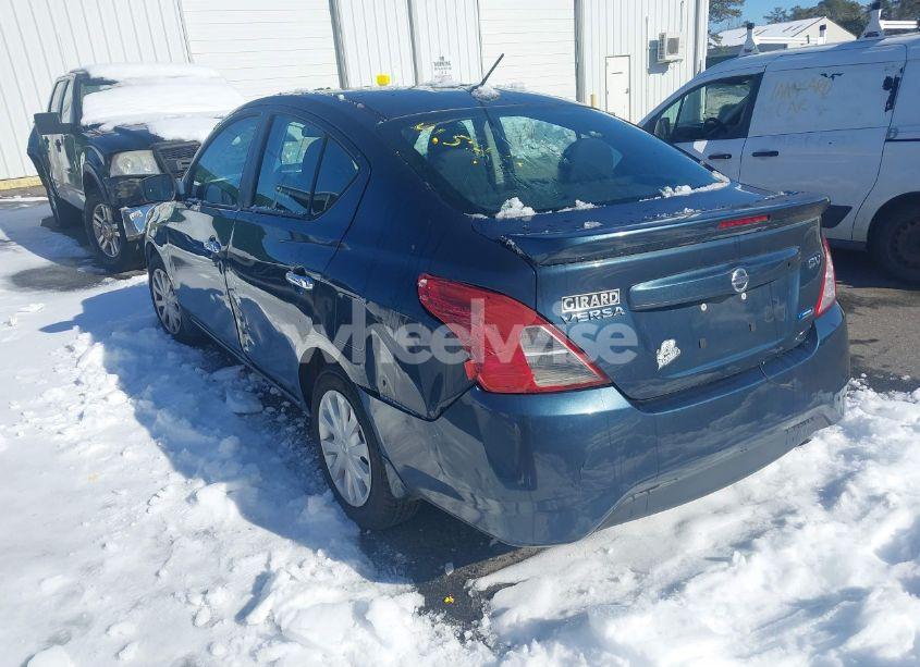 Photo 3 of 2015 Nissan Versa 1.6 SV (VIN 3N1CN7AP7FL876193)