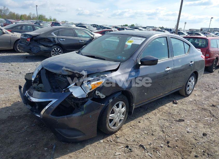 Photo 2 of 2015 Nissan Versa 1.6 SV (VIN 3N1CN7AP7FL876601)