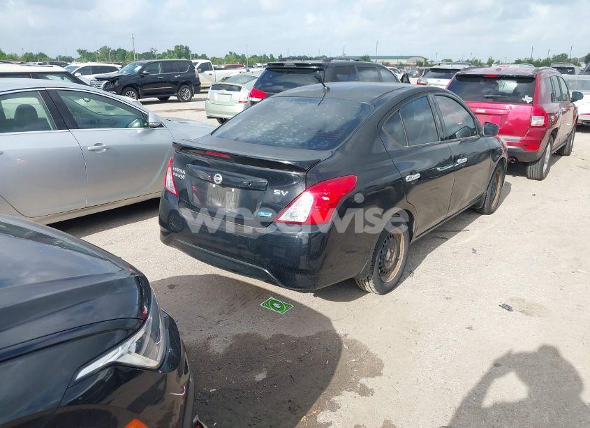 Photo 4 of 2015 Nissan Versa 1.6 SV (VIN 3N1CN7AP7FL892104)