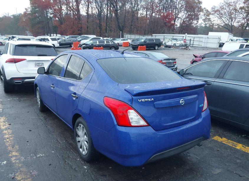 Photo 3 of 2015 Nissan Versa 1.6 S+ (VIN 3N1CN7AP7FL899165)