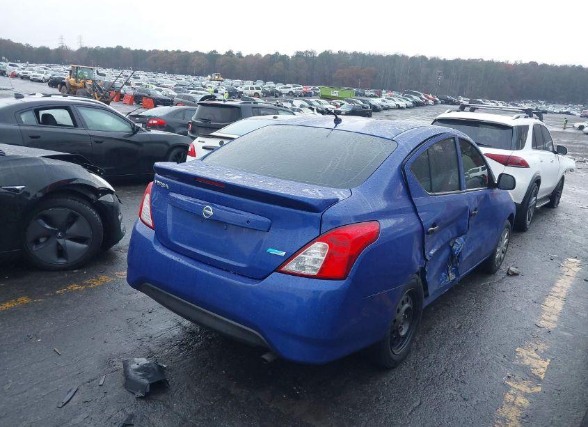 Photo 4 of 2015 Nissan Versa 1.6 S+ (VIN 3N1CN7AP7FL899165)