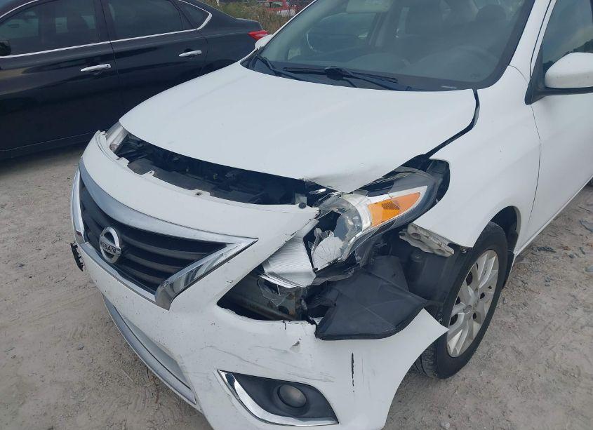 Photo 6 of 2015 Nissan Versa 1.6 SV (VIN 3N1CN7AP7FL901559)