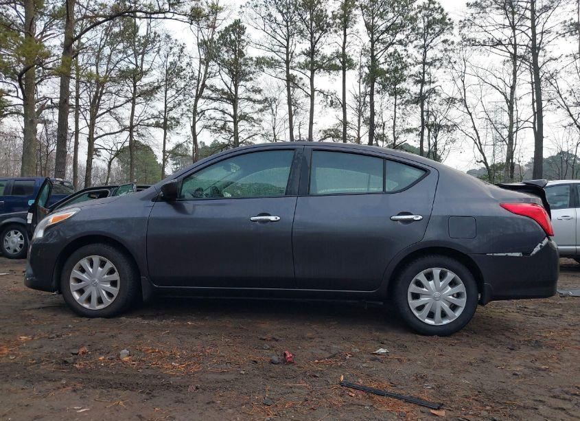 Photo 14 of 2015 Nissan Versa 1.6 SV (VIN 3N1CN7AP7FL904722)