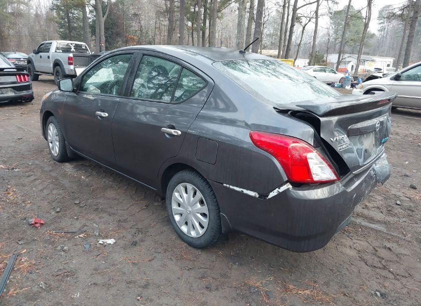 Photo 3 of 2015 Nissan Versa 1.6 SV (VIN 3N1CN7AP7FL904722)