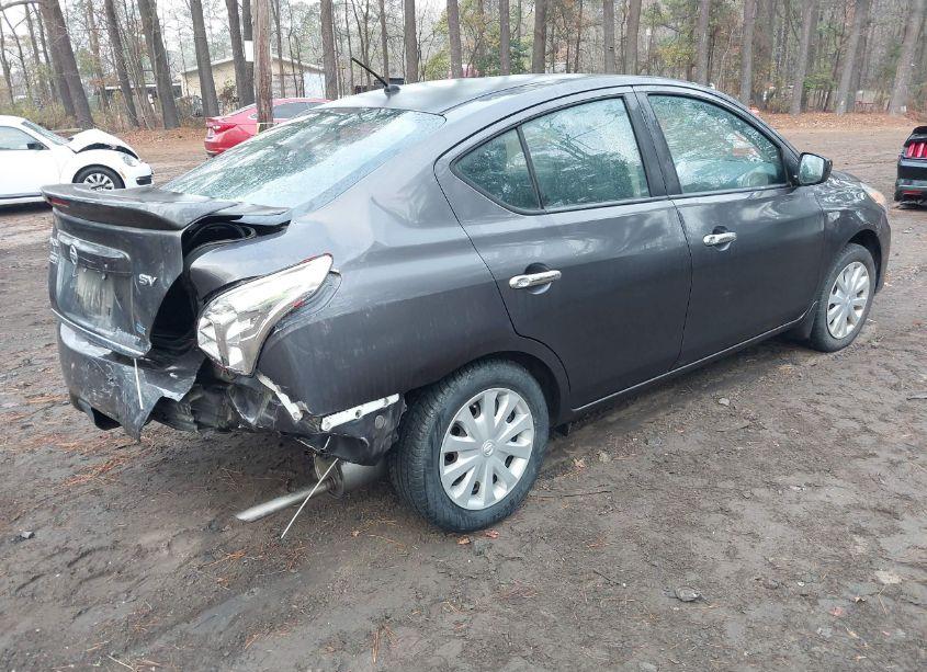 Photo 4 of 2015 Nissan Versa 1.6 SV (VIN 3N1CN7AP7FL904722)